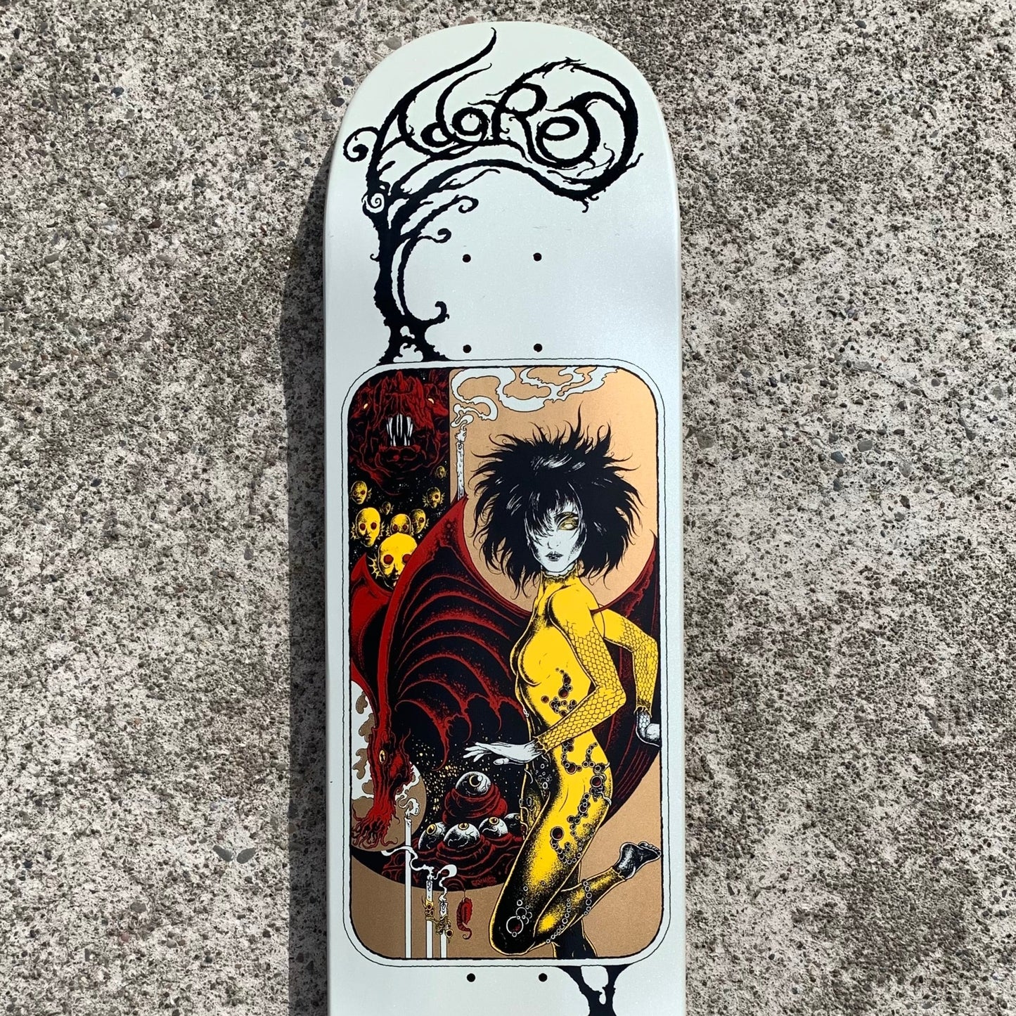 FANTASTIC PLANET SKATEBOARD 8.38