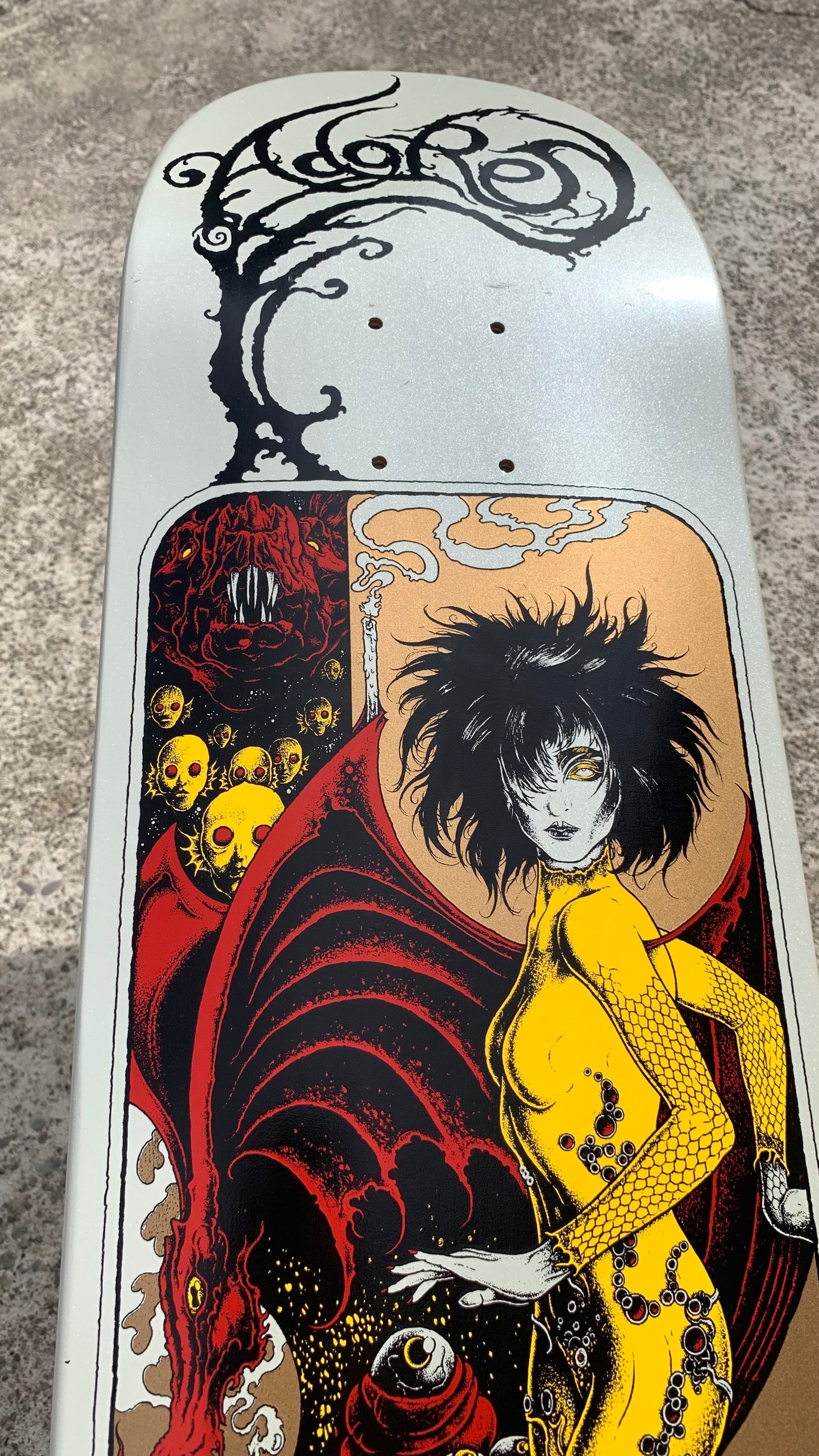 FANTASTIC PLANET SKATEBOARD 8.38